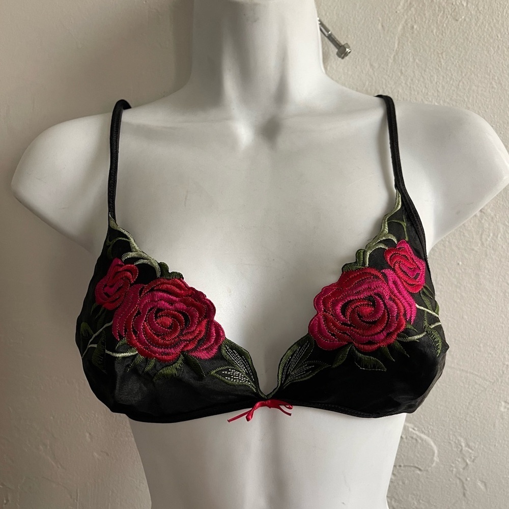 Fantasies by Morgan Taylor floral bra